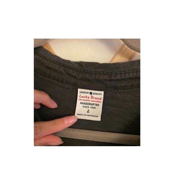 Lucky Brand Men’s Polos Large Set Of 2 Short Sleeve Shirts Gray Burgundy Pockets - Picture 8 of 10